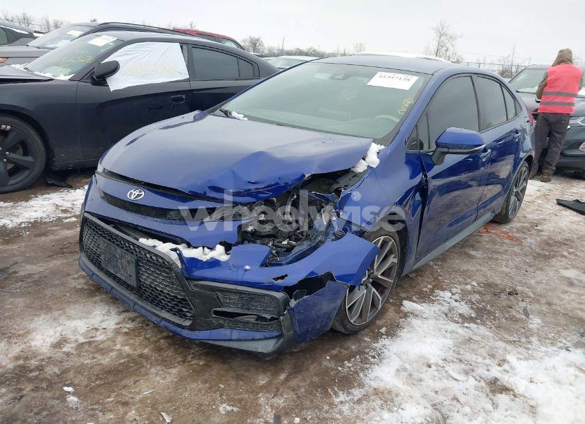 Photo 2 of 2020 Toyota Corolla SE (VIN 5YFS4RCE1LP014766)