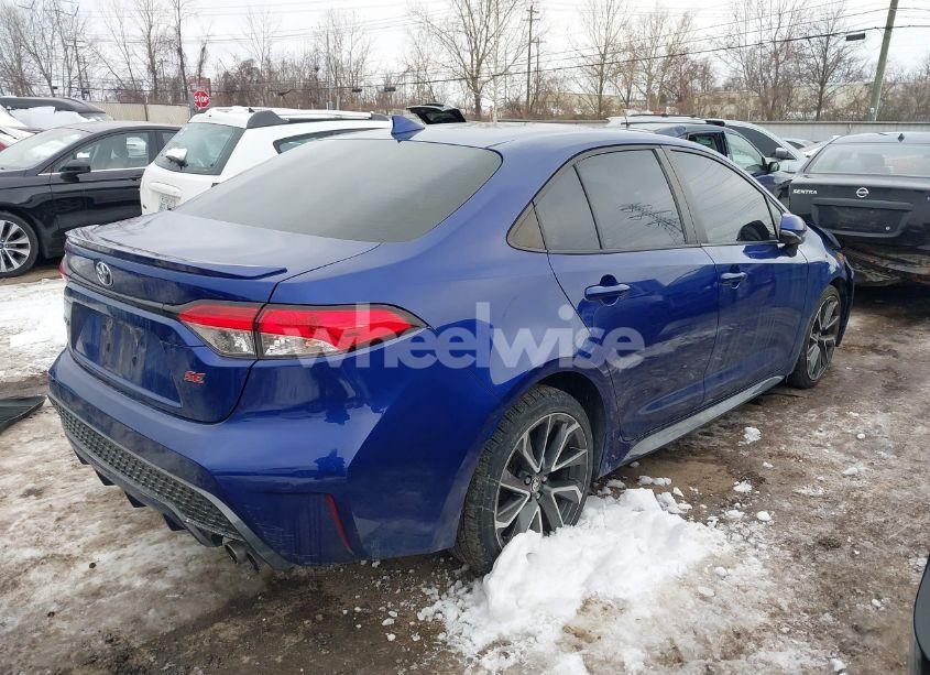Photo 4 of 2020 Toyota Corolla SE (VIN 5YFS4RCE1LP014766)