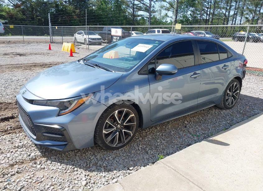 Photo 2 of 2020 Toyota Corolla SE (VIN 5YFS4RCE1LP046892)