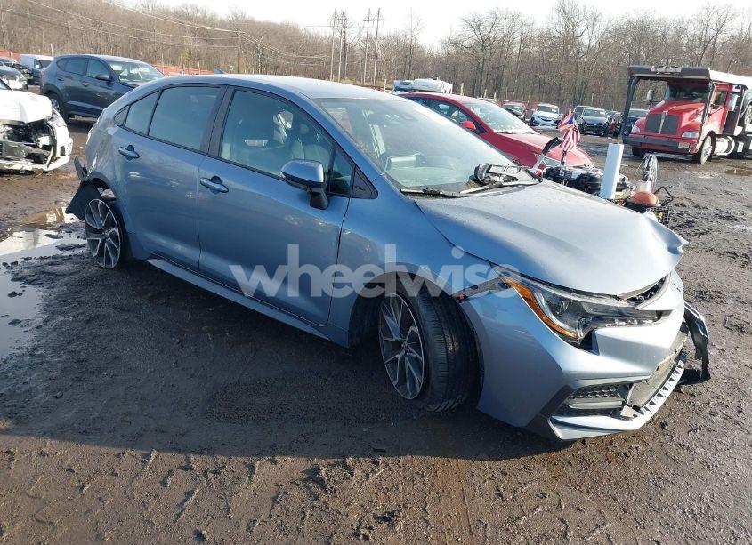 2020 Toyota Corolla SE (VIN 5YFS4RCE1LP049212) main photo