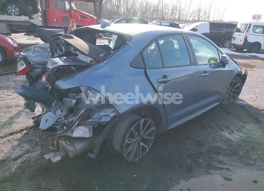 Photo 4 of 2020 Toyota Corolla SE (VIN 5YFS4RCE1LP049212)