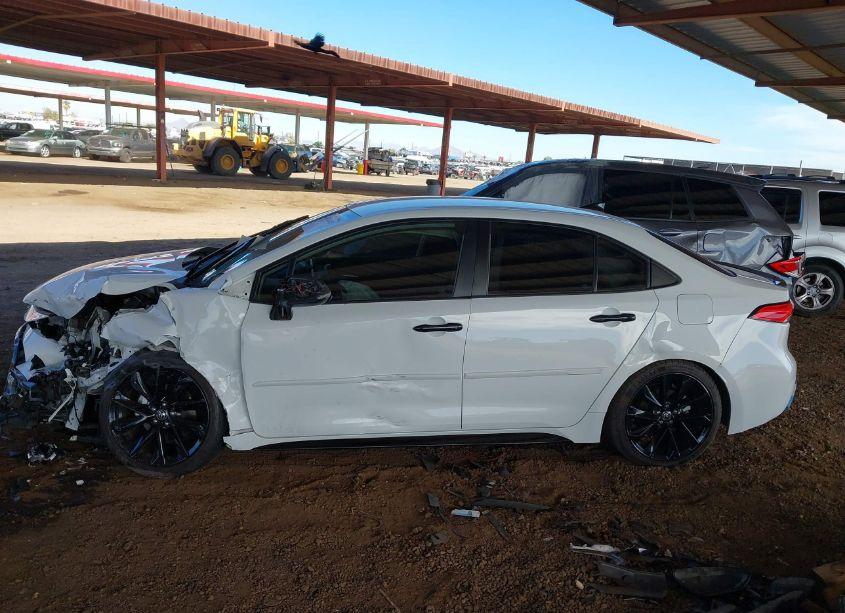 Photo 14 of 2020 Toyota Corolla SE NIGHTSHADE EDITION (VIN 5YFS4RCE1LP049789)