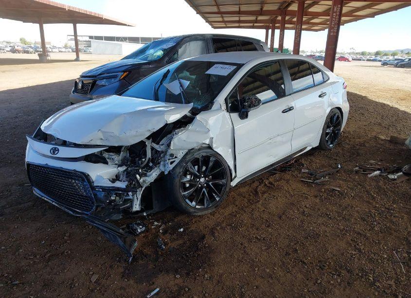 Photo 2 of 2020 Toyota Corolla SE NIGHTSHADE EDITION (VIN 5YFS4RCE1LP049789)