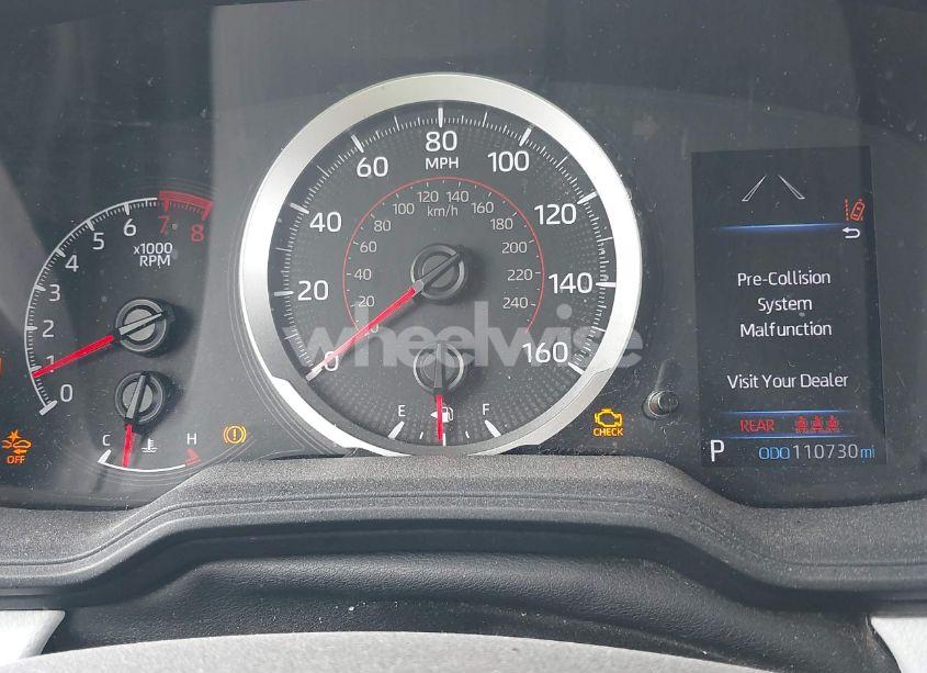 Photo 7 of 2020 Toyota Corolla SE (VIN 5YFS4RCE2LP026313)