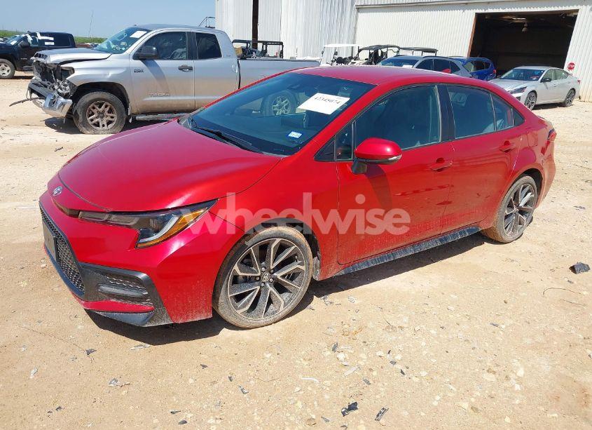 Photo 2 of 2020 Toyota Corolla SE (VIN 5YFS4RCE2LP037201)