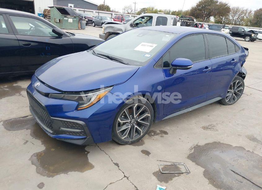 Photo 2 of 2020 Toyota Corolla SE (VIN 5YFS4RCE2LP046139)