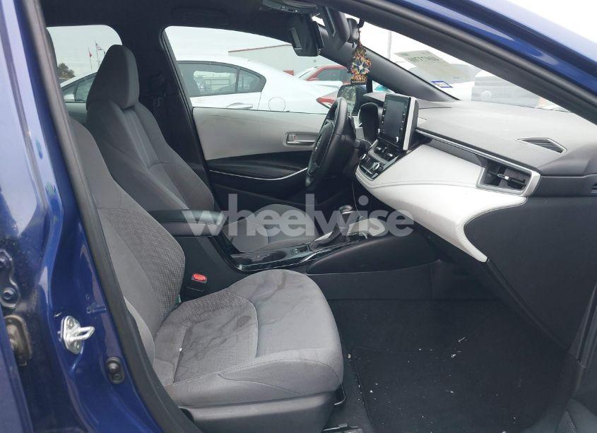 Photo 5 of 2020 Toyota Corolla SE (VIN 5YFS4RCE2LP046139)