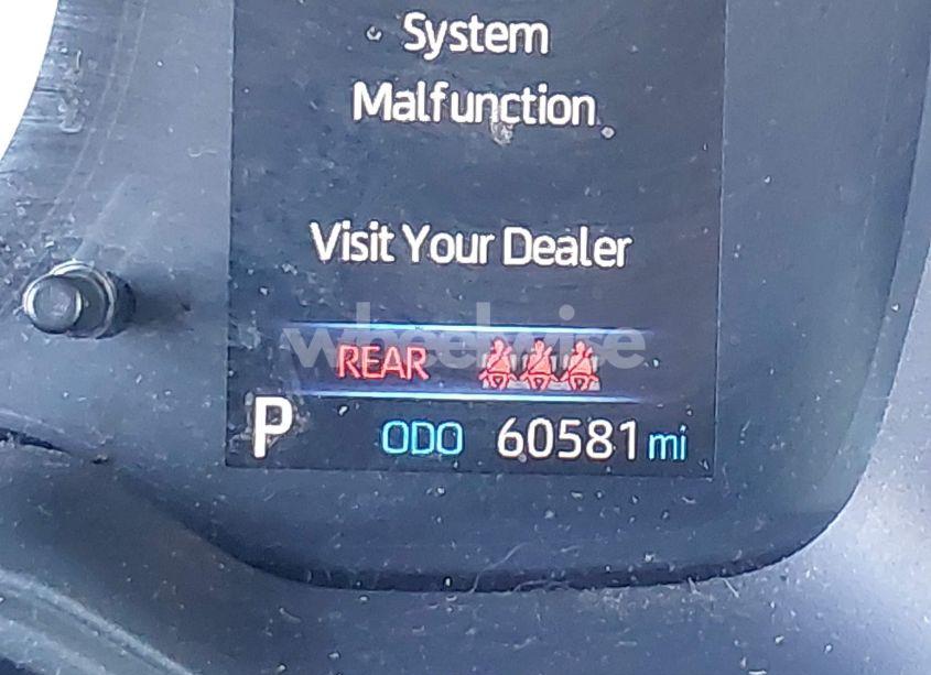 Photo 16 of 2020 Toyota Corolla SE (VIN 5YFS4RCE3LP041452)