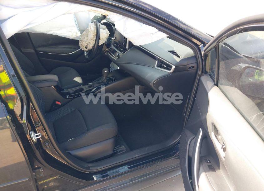 Photo 5 of 2020 Toyota Corolla SE (VIN 5YFS4RCE3LP043525)