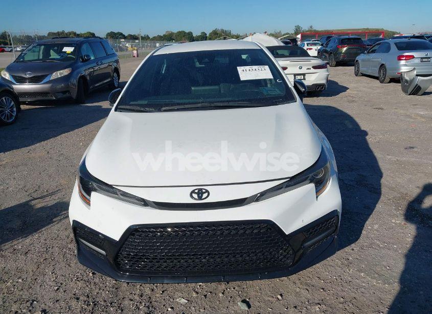 Photo 13 of 2020 Toyota Corolla NIGHTSHADE (VIN 5YFS4RCE3LP043704)