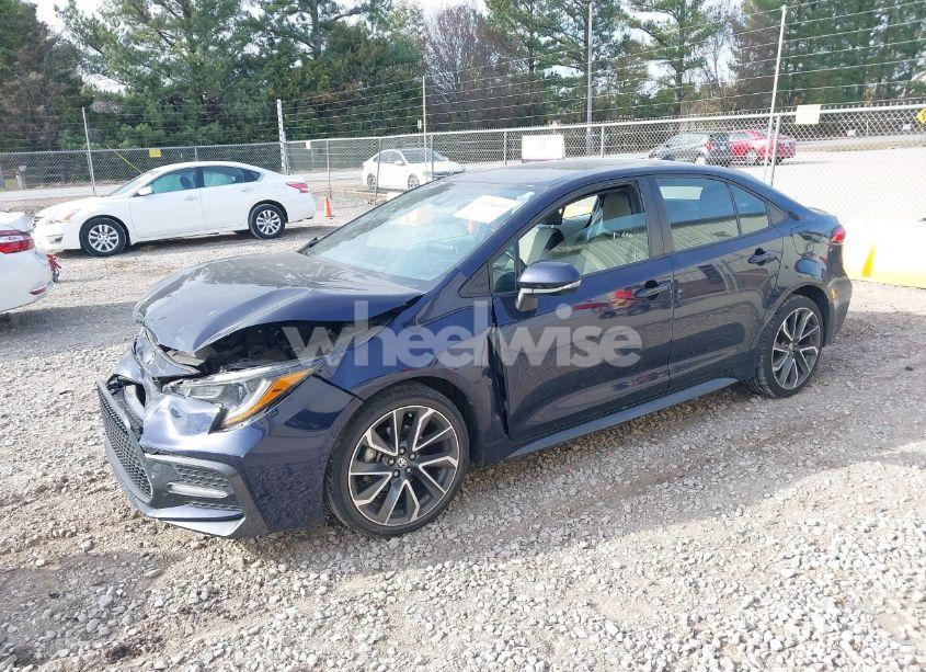 Photo 2 of 2020 Toyota Corolla SE (VIN 5YFS4RCE4LP002336)