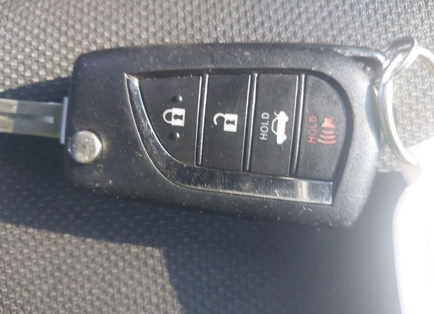 Photo 11 of 2020 Toyota Corolla SE (VIN 5YFS4RCE4LP026488)