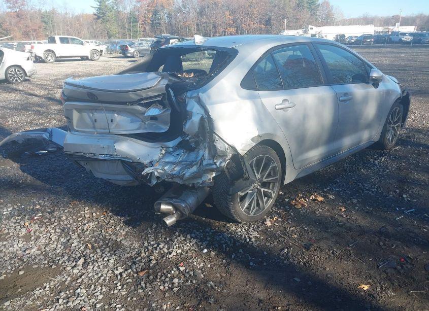 Photo 4 of 2020 Toyota Corolla SE (VIN 5YFS4RCE4LP026488)