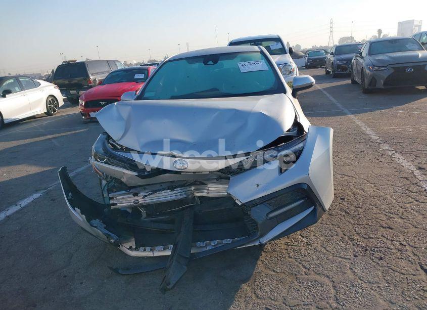 Photo 11 of 2020 Toyota Corolla SE (VIN 5YFS4RCE4LP046465)