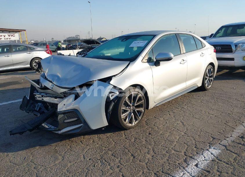 Photo 2 of 2020 Toyota Corolla SE (VIN 5YFS4RCE4LP046465)