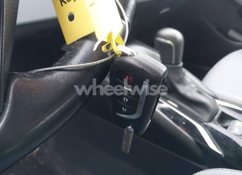 Photo 11 of 2020 Toyota Corolla SE (VIN 5YFS4RCE5LP002863)