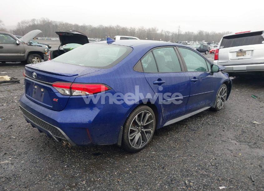 Photo 4 of 2020 Toyota Corolla SE (VIN 5YFS4RCE5LP002863)