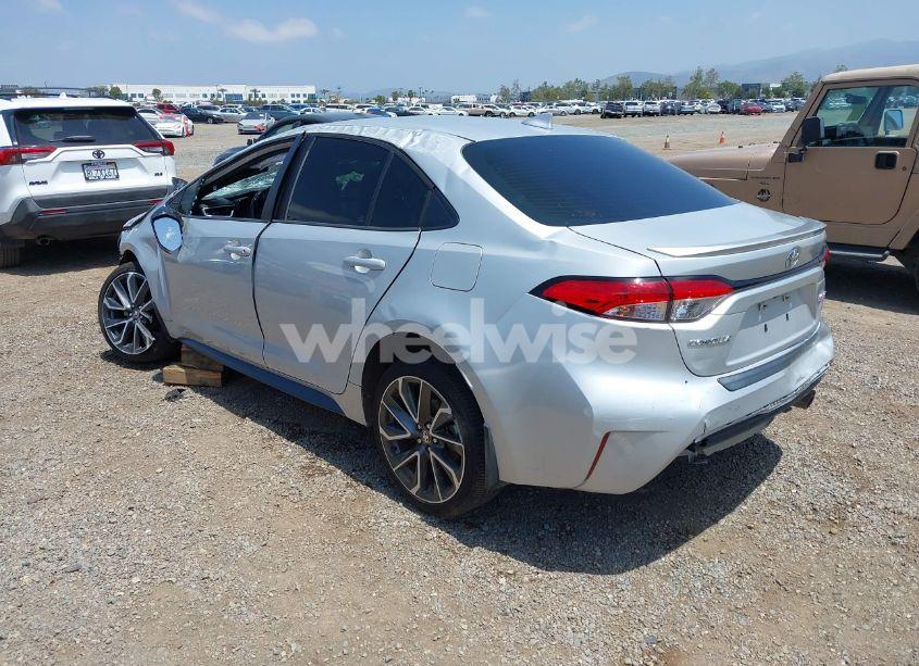 Photo 3 of 2020 Toyota Corolla SE (VIN 5YFS4RCE5LP034504)
