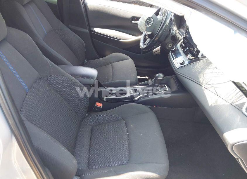 Photo 5 of 2020 Toyota Corolla SE (VIN 5YFS4RCE5LP034504)