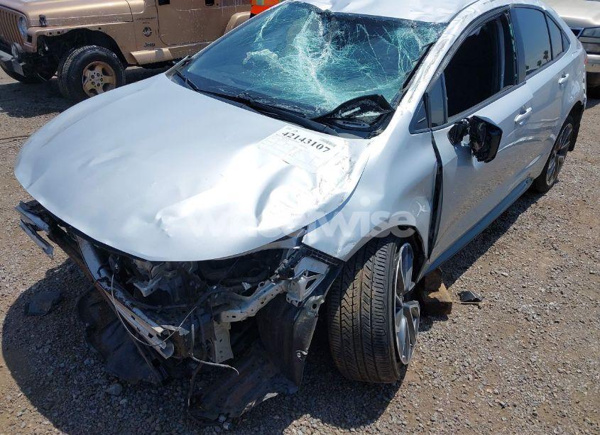 Photo 6 of 2020 Toyota Corolla SE (VIN 5YFS4RCE5LP034504)