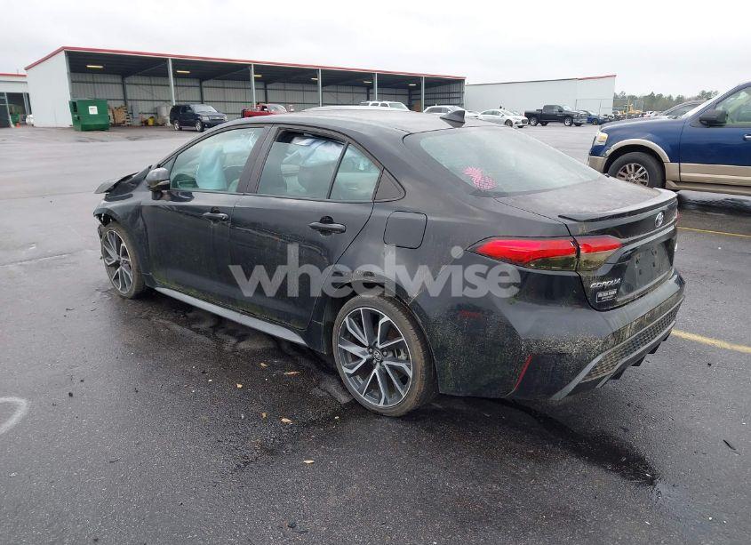 Photo 3 of 2020 Toyota Corolla SE (VIN 5YFS4RCE5LP051903)