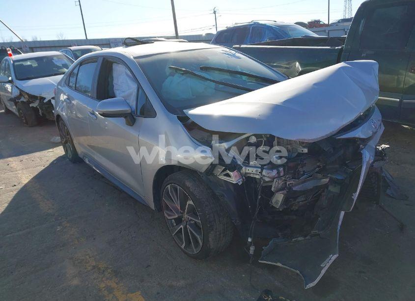 2020 Toyota Corolla SE (VIN 5YFS4RCE6LP009045) main photo