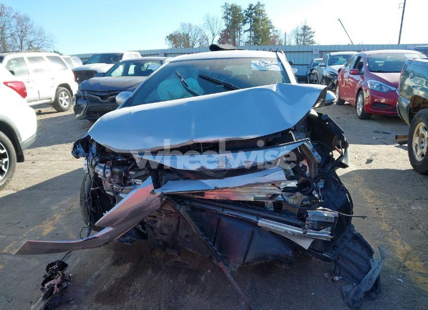 Photo 12 of 2020 Toyota Corolla SE (VIN 5YFS4RCE6LP009045)