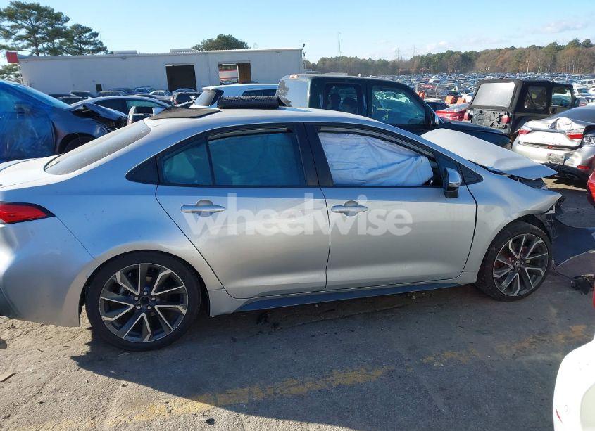 Photo 13 of 2020 Toyota Corolla SE (VIN 5YFS4RCE6LP009045)