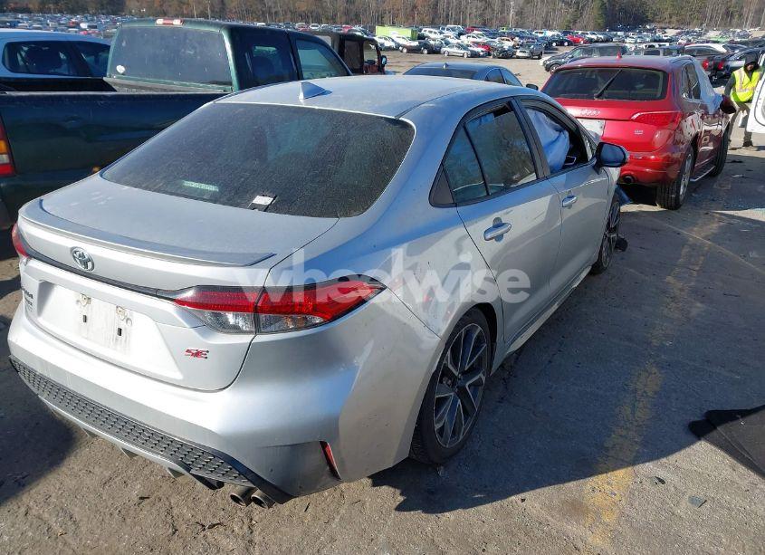 Photo 4 of 2020 Toyota Corolla SE (VIN 5YFS4RCE6LP009045)