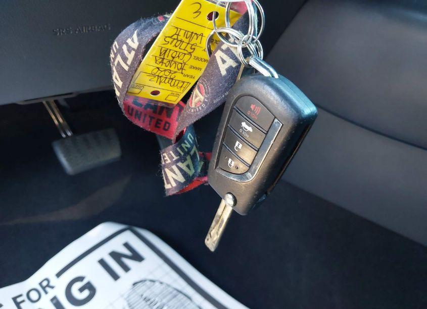 Photo 11 of 2020 Toyota Corolla SE (VIN 5YFS4RCE6LP047729)