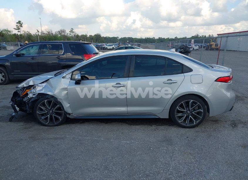 Photo 14 of 2020 Toyota Corolla SE (VIN 5YFS4RCE6LP048069)