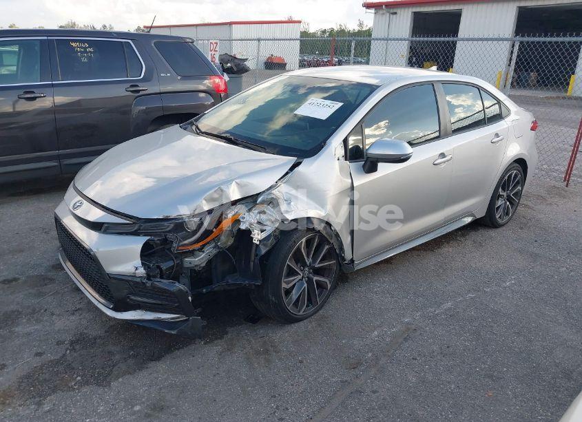 Photo 2 of 2020 Toyota Corolla SE (VIN 5YFS4RCE6LP048069)