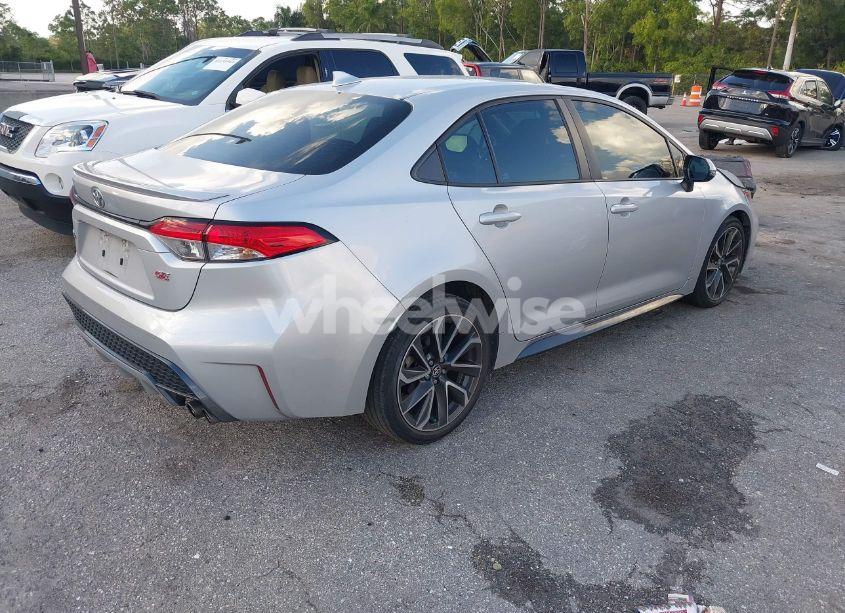 Photo 4 of 2020 Toyota Corolla SE (VIN 5YFS4RCE6LP048069)