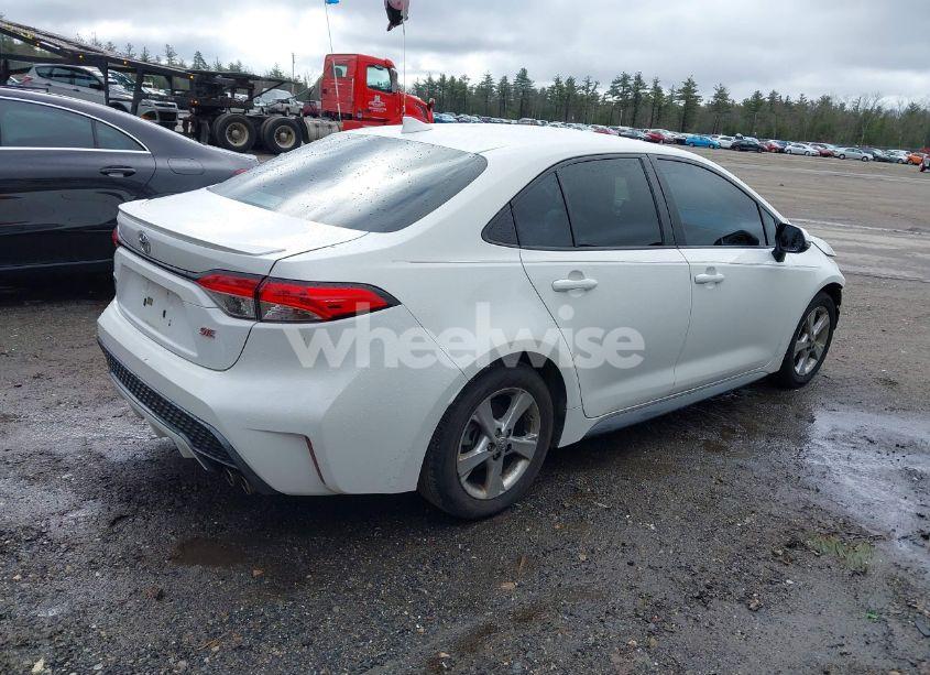 Photo 4 of 2020 Toyota Corolla SE (VIN 5YFS4RCE7LP026260)