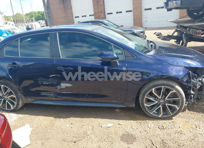 Photo 13 of 2020 Toyota Corolla SE (VIN 5YFS4RCE8LP031628)