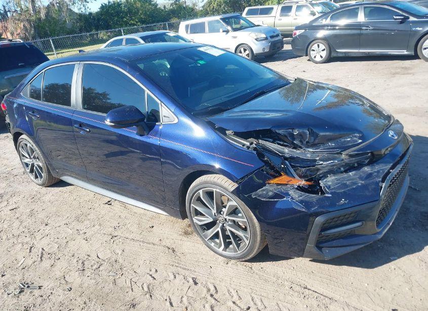 2020 Toyota Corolla SE (VIN 5YFS4RCE8LP031709) main photo