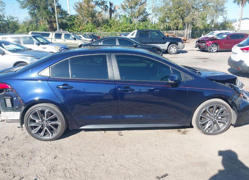 Photo 13 of 2020 Toyota Corolla SE (VIN 5YFS4RCE8LP031709)