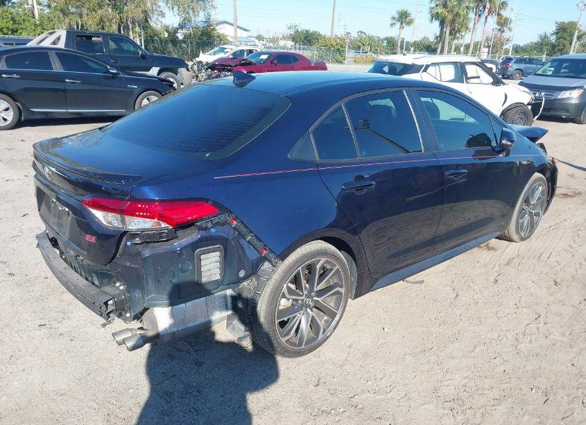 Photo 4 of 2020 Toyota Corolla SE (VIN 5YFS4RCE8LP031709)