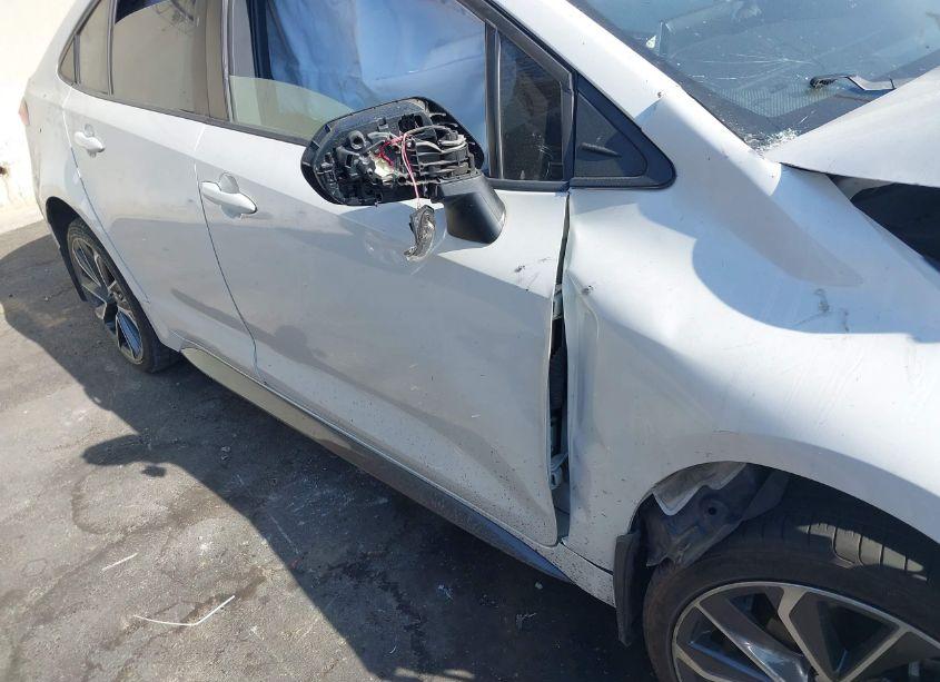 Photo 17 of 2020 Toyota Corolla SE (VIN 5YFS4RCE8LP042483)