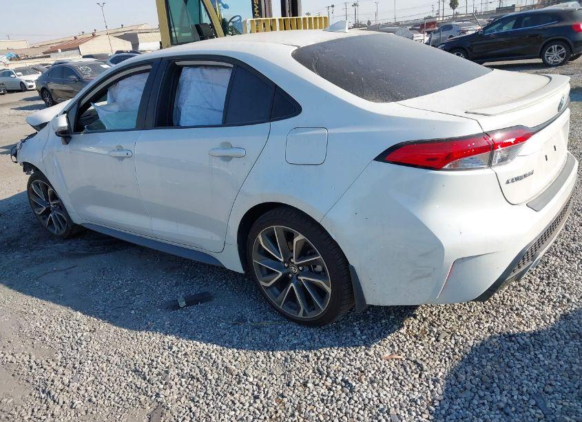 Photo 3 of 2020 Toyota Corolla SE (VIN 5YFS4RCE8LP042483)