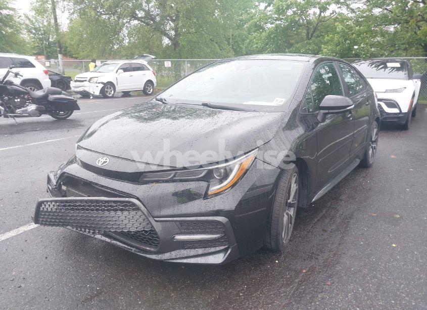 Photo 2 of 2020 Toyota Corolla SE (VIN 5YFS4RCE8LP044895)