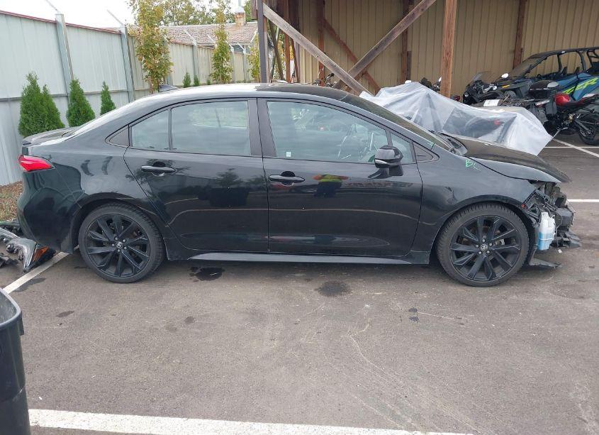 Photo 14 of 2020 Toyota Corolla SE NIGHTSHADE EDITION (VIN 5YFS4RCE8LP048557)