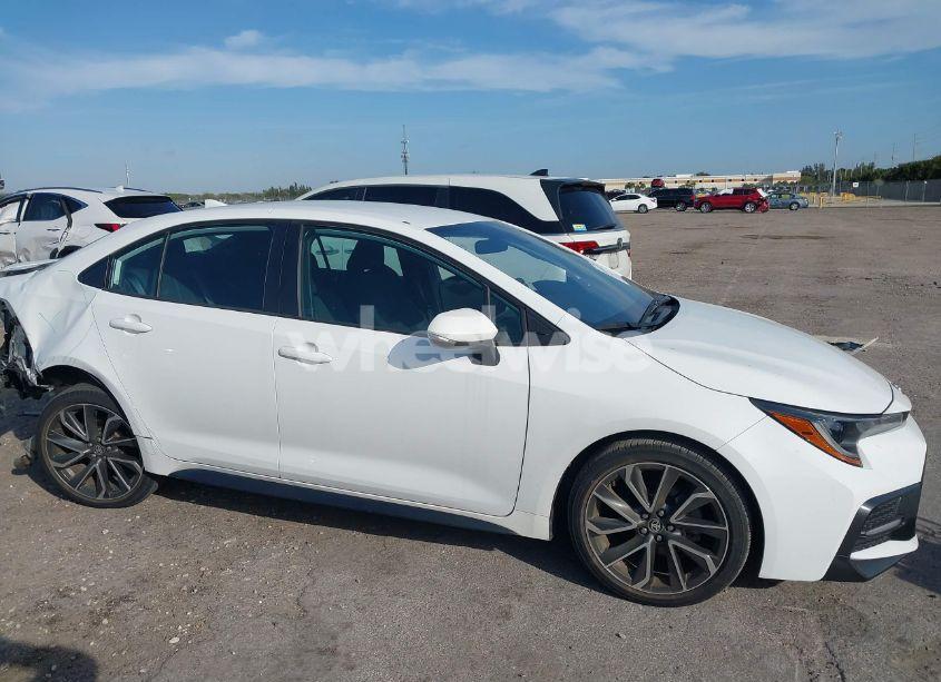 Photo 13 of 2020 Toyota Corolla SE (VIN 5YFS4RCE9LP017169)