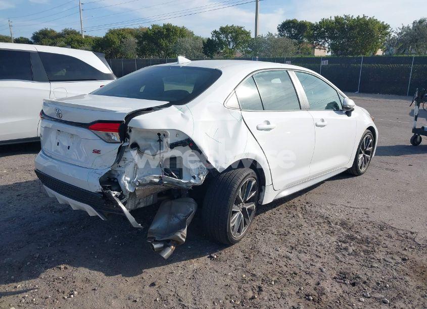 Photo 4 of 2020 Toyota Corolla SE (VIN 5YFS4RCE9LP017169)