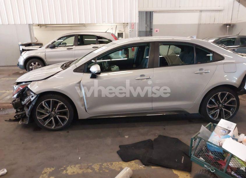 Photo 14 of 2020 Toyota Corolla SE (VIN 5YFS4RCE9LP053136)