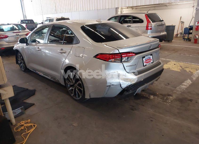 Photo 3 of 2020 Toyota Corolla SE (VIN 5YFS4RCE9LP053136)