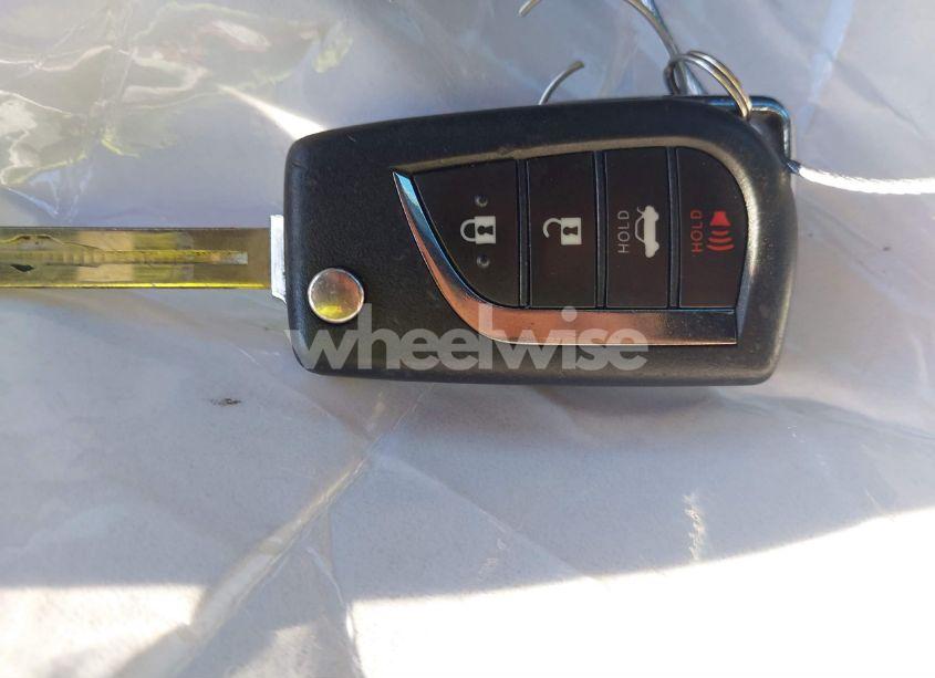 Photo 11 of 2020 Toyota Corolla SE NIGHTSHADE EDITION (VIN 5YFS4RCE9LP054674)