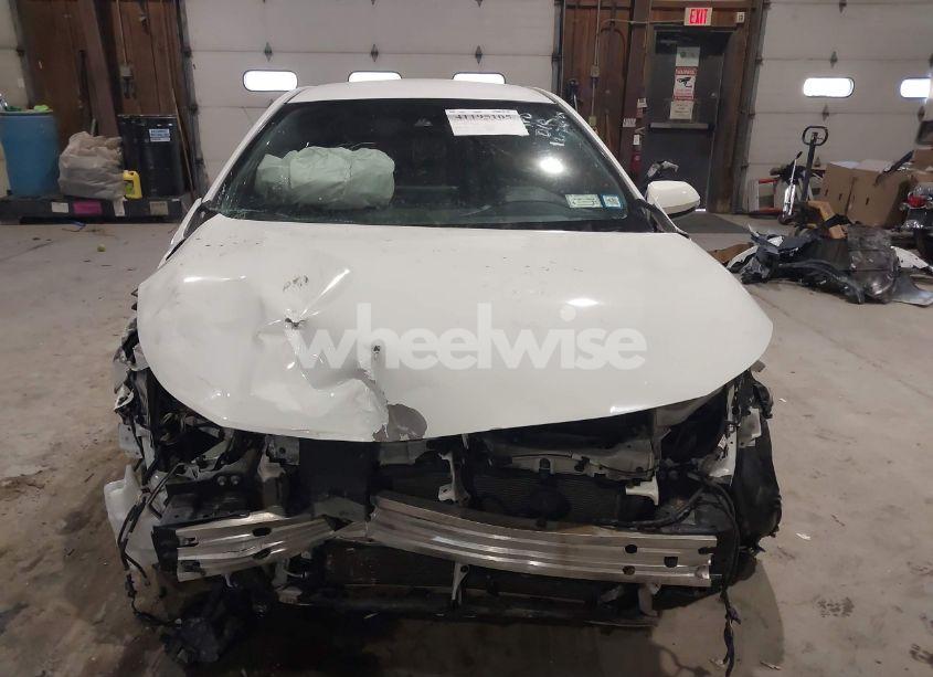 Photo 11 of 2020 Toyota Corolla SE (VIN 5YFS4RCEXLP029590)