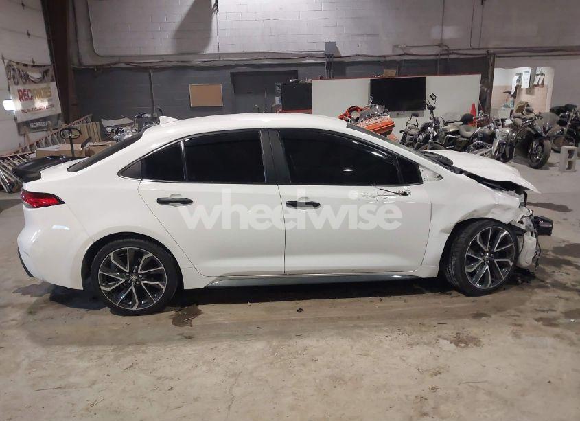 Photo 12 of 2020 Toyota Corolla SE (VIN 5YFS4RCEXLP029590)