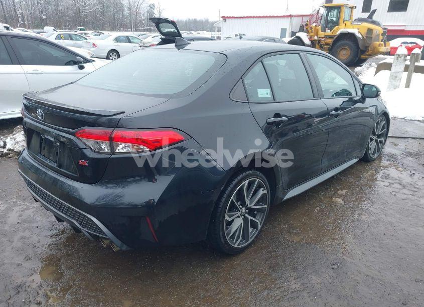 Photo 4 of 2020 Toyota Corolla SE (VIN 5YFS4RCEXLP041531)